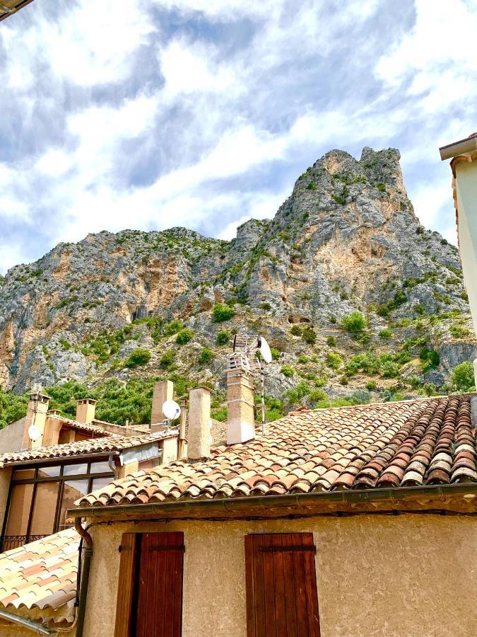 Le 1835, Rouge-corail Apartment Moustiers-Sainte-Marie